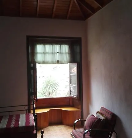Casa Tono * Vallehermoso